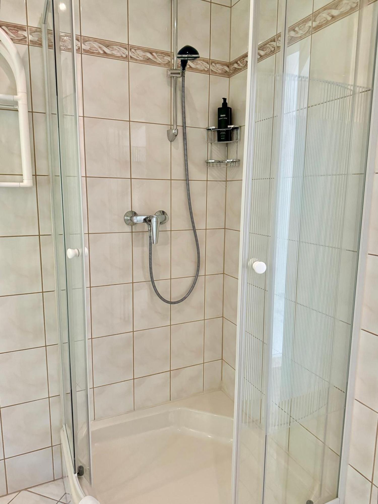 Berlin Apartment - Naturnah & Startklar Eichwalde Esterno foto