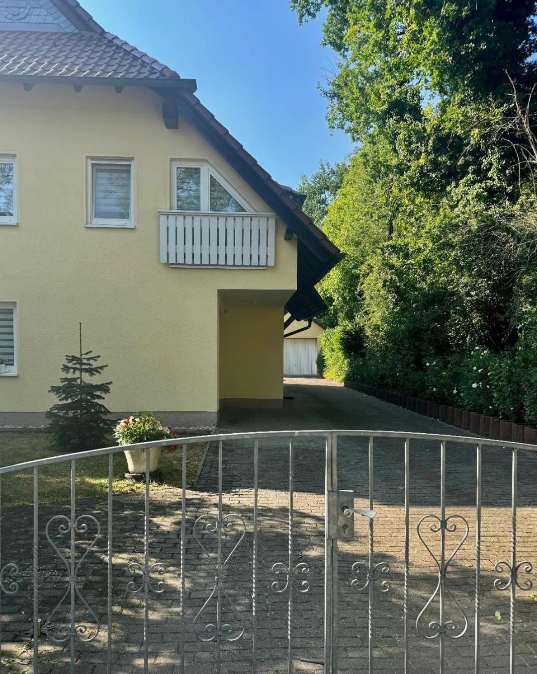 Berlin Apartment - Naturnah & Startklar Eichwalde Esterno foto
